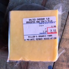 Mild Cheddar – A2/A2 – Salted – per lb